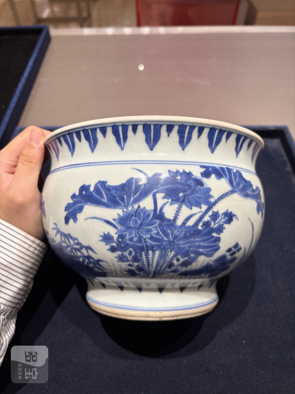 明成化 青花花卉碗一对 - 图21